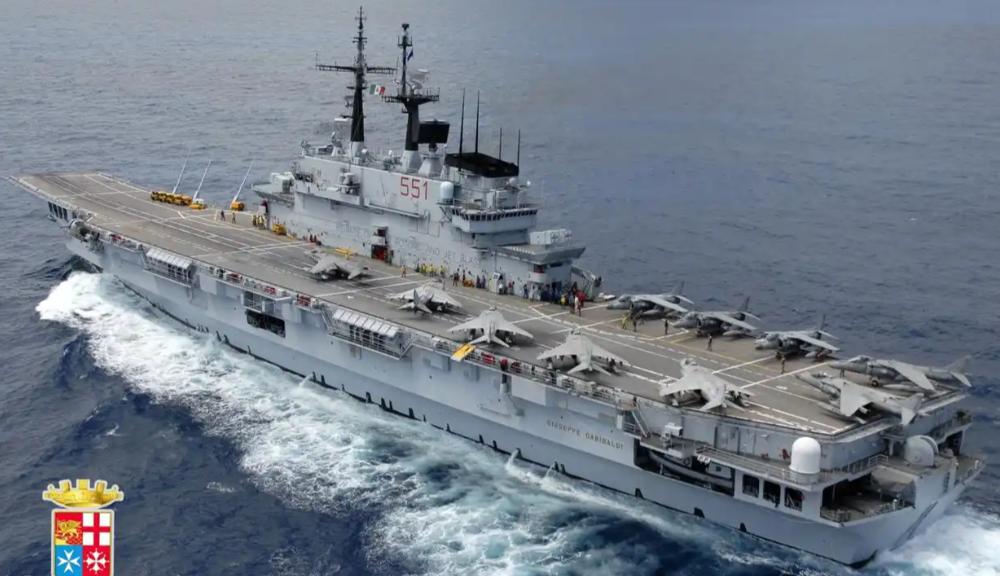 印尼成功零元购加里波第航母！

意大利已向议会提交法令，允许将加里波第航母无偿移