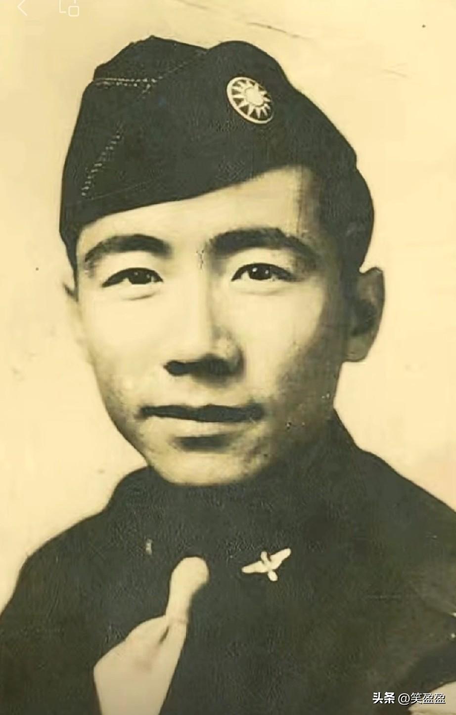 陈端纮，
抗日航空烈士，
出生于1917年1月4日，北平（今北京）人。他是一位热