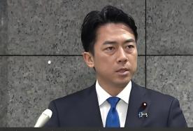 日本喊话中国了！就在28日，正在韩国访问的日本防卫大臣小泉进次郎就中俄军机联合飞