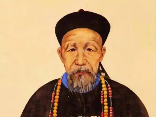 曾国藩的官做得很大，他的子女们自然不会跟普通人联姻。他的亲家，不是总督就是巡抚，