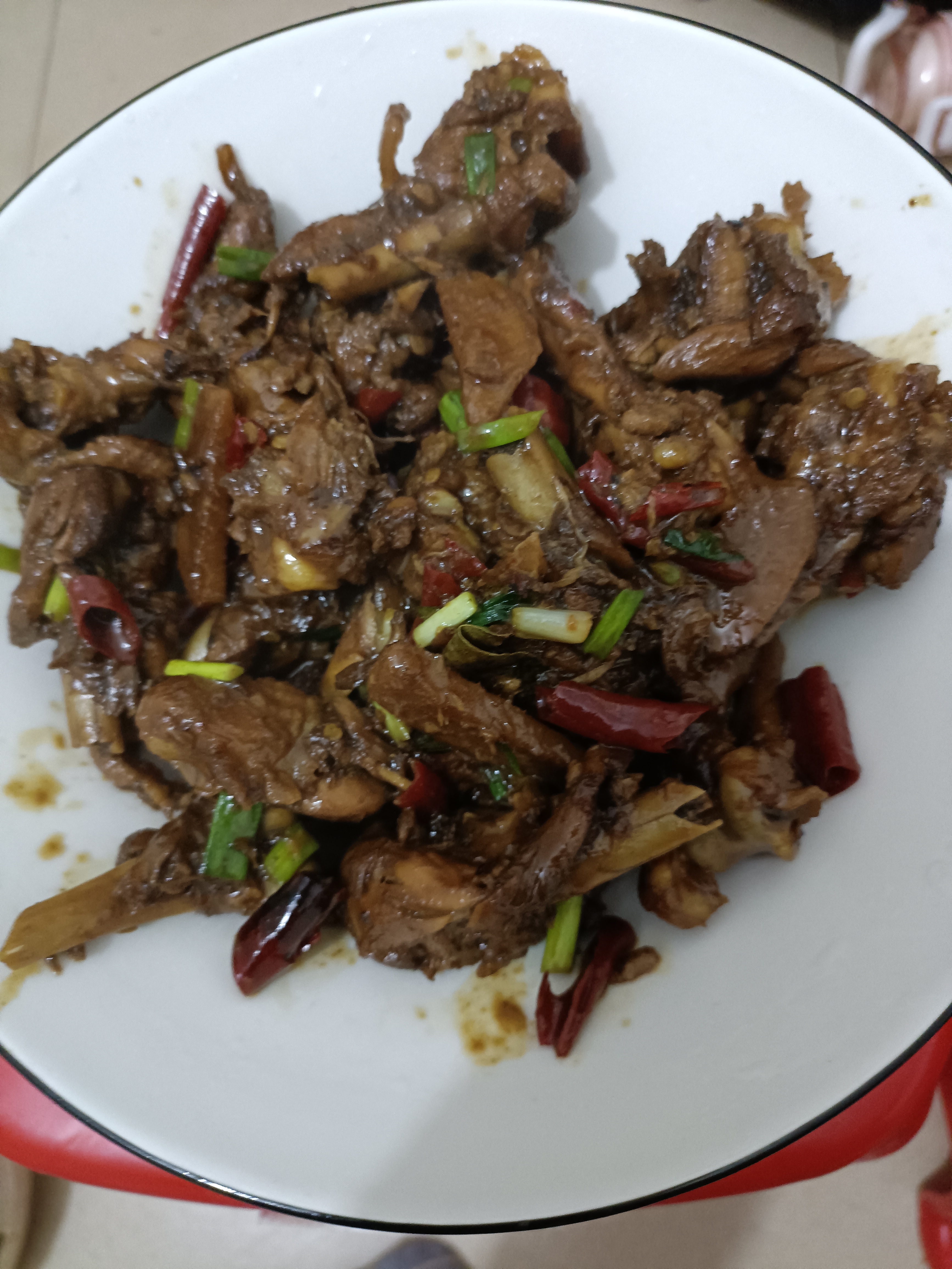 吃午饭啦！家人们 