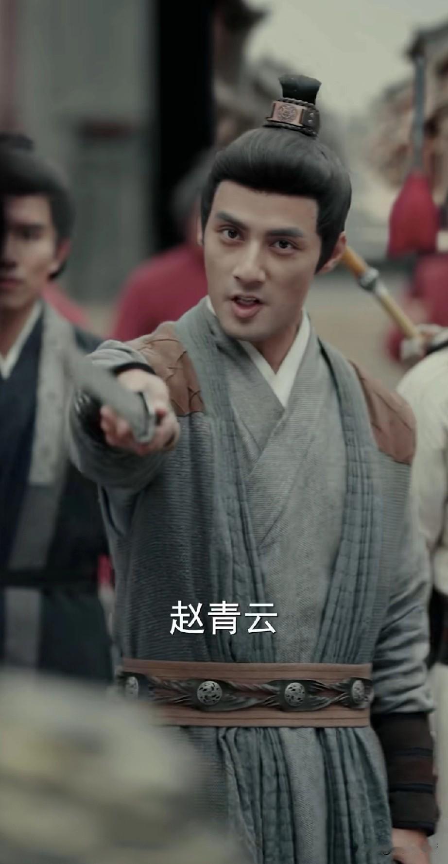 潘子健的一品布衣明天就要开播了，
明天的红果视频可能要被挤爆，
果然短剧有钱了就