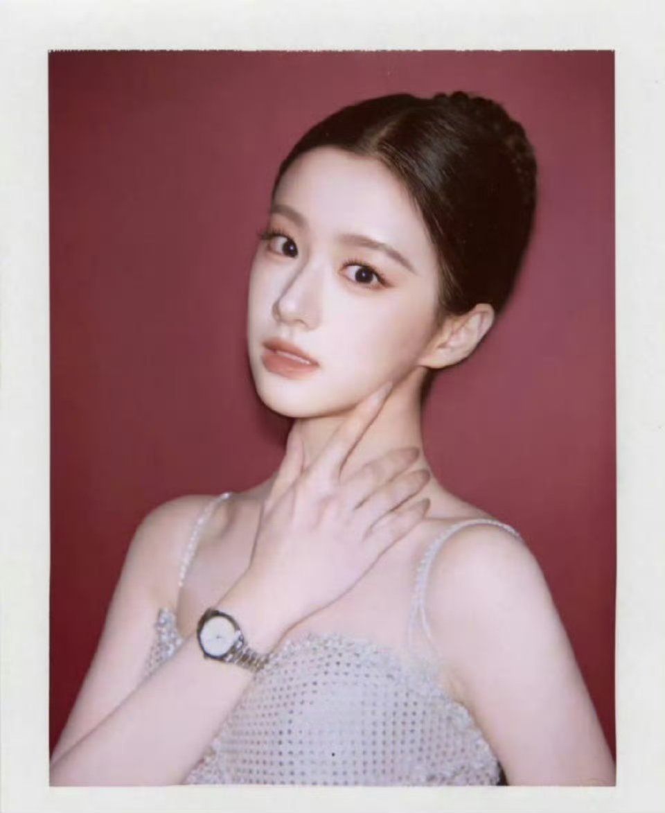 包上恩、卢昱晓撕拉片两位都好好看呀～[送花花] ​​​