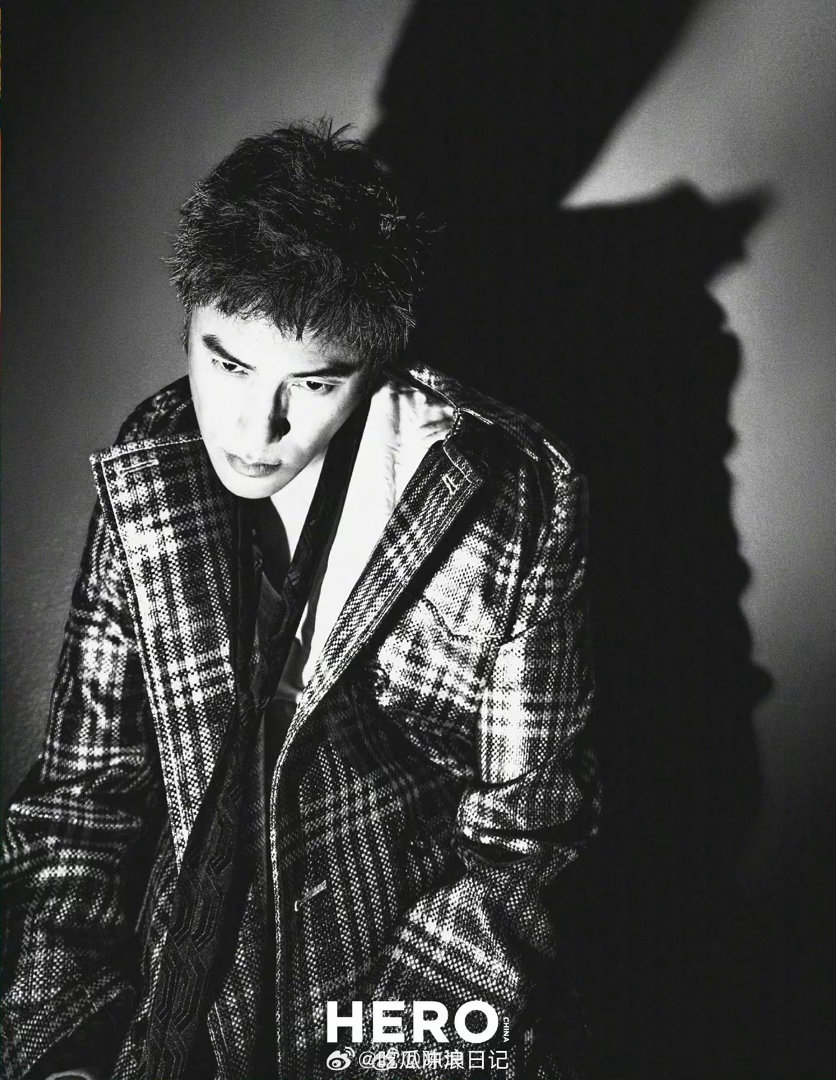 陈坤玩替换梗陈坤玩自己的替换梗 看到离谱谣言不生气、不辩解，转头就玩成自己的梗。