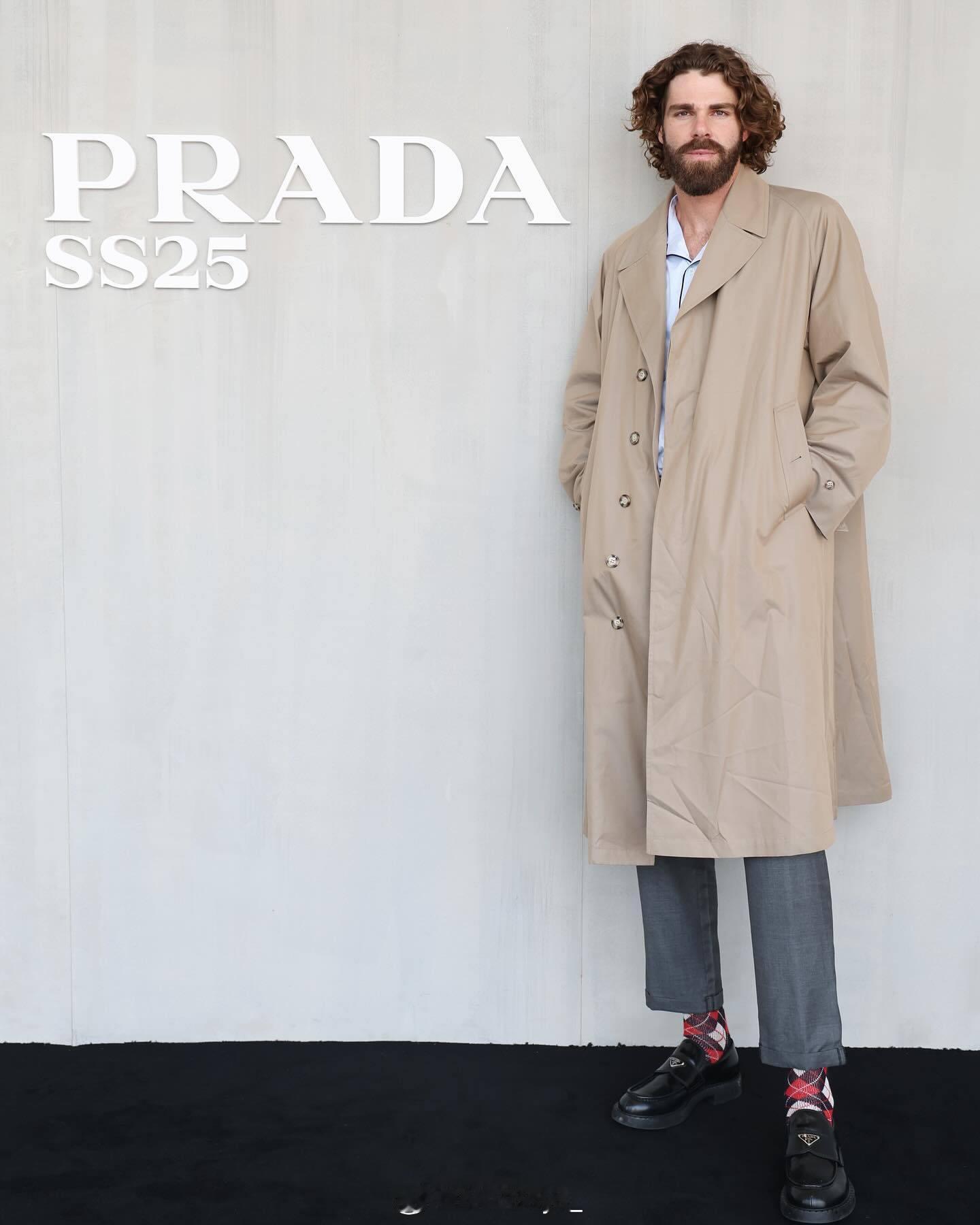 #米兰时装周# 欧佩尔卡 X Prada马哈奇 X Emporio Armani