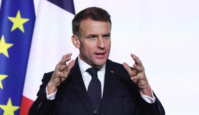 马克龙：我们生活在一个大国瓜分世界的时代，美国正逐渐疏远盟友。

马克龙这回不是