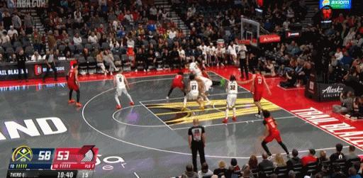 接球三分~！！ ​​​