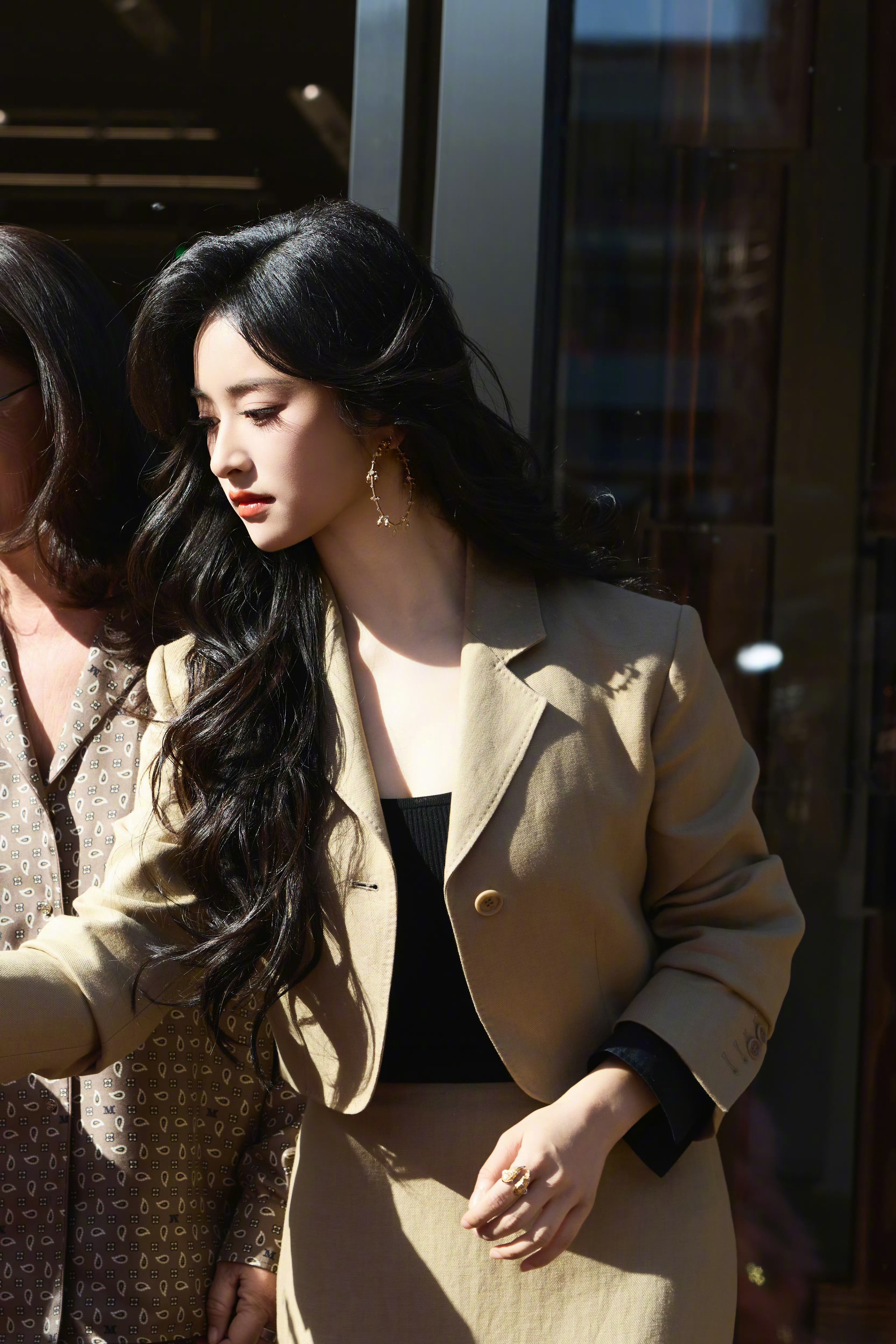 只看脸的话，你们吃她这款长相吗？