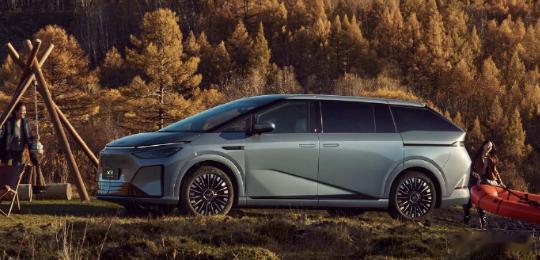2026 款小鹏 X9 纯电版 3 月 2 日上市！全系标配：750km 续航、