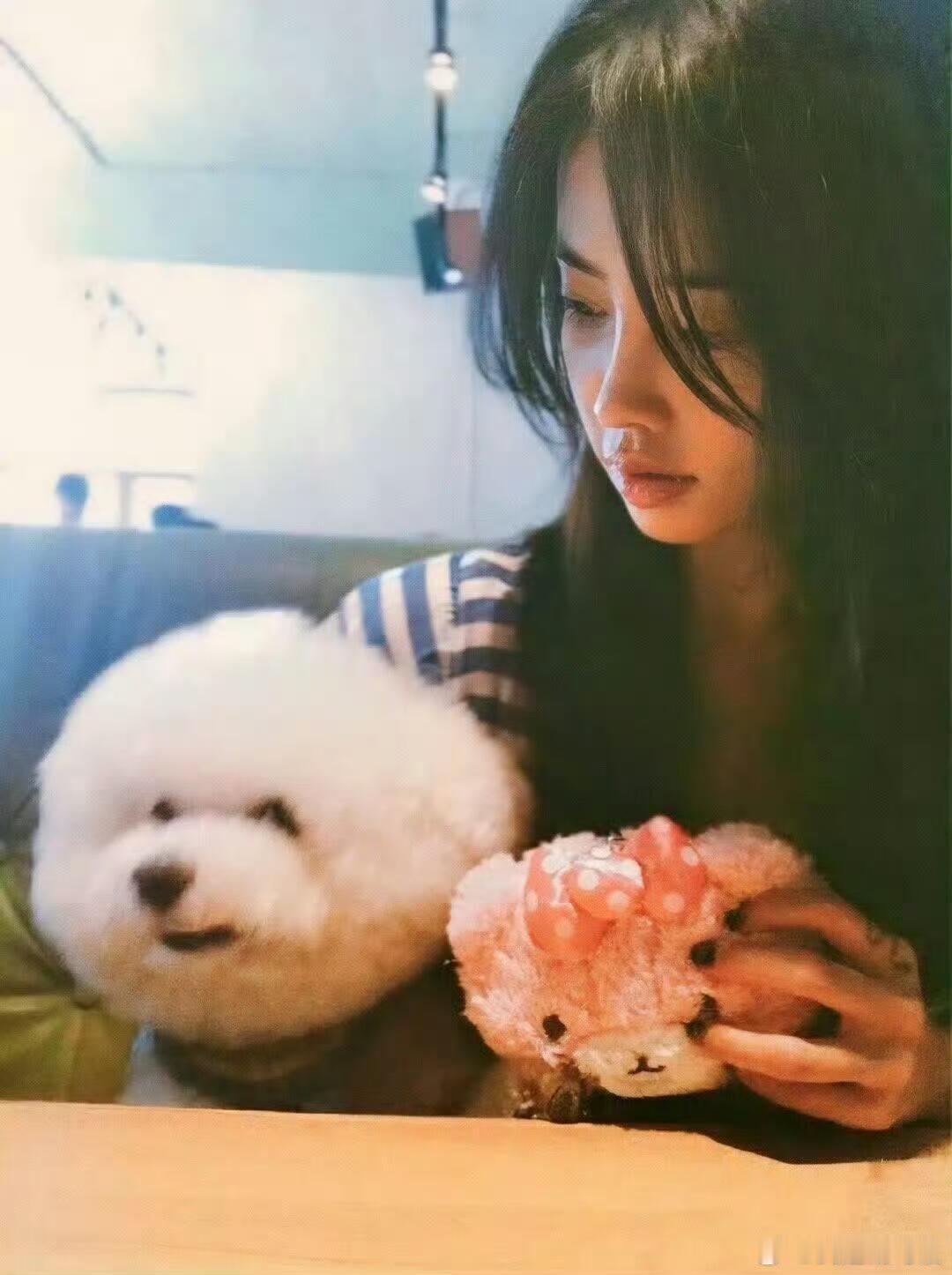 对自己的人生自己掌控，蔡依林好酷蔡依林真的是标准的甜妹长相，有谁从古早时期就pi