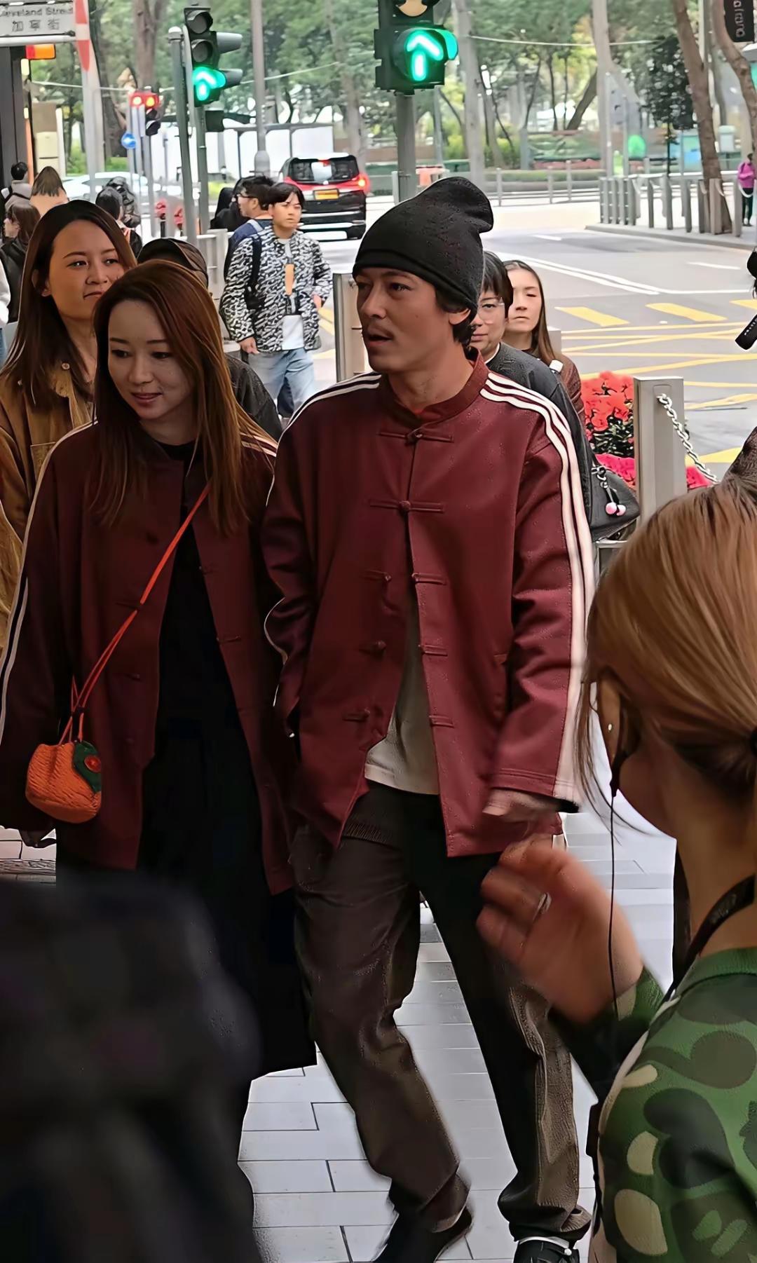 往事如烟，
现在的陈冠希也活的通透了……