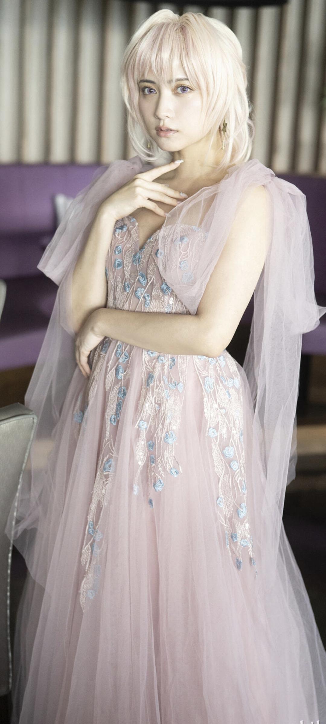 假面骑士女演员——桃月梨子