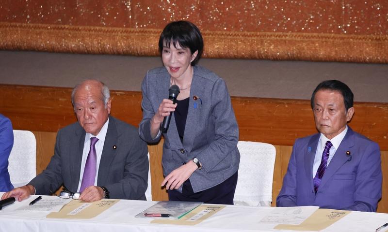 高市早苗真有点“泥菩萨过河，自身难保”的意思了。“抹黑门”事件持续发酵，她的团队