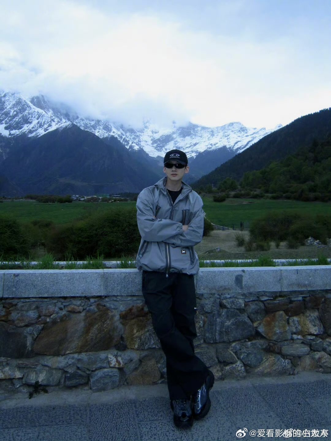 白敬亭Share镜头里的每处风景白敬亭Share镜头里的每处风景 ​​​