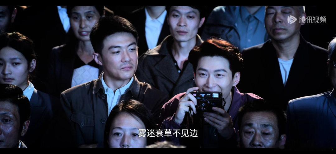 主角 全员演技出彩放现在你拍照可是要申请拍摄证得到剧院的允许电视剧主角