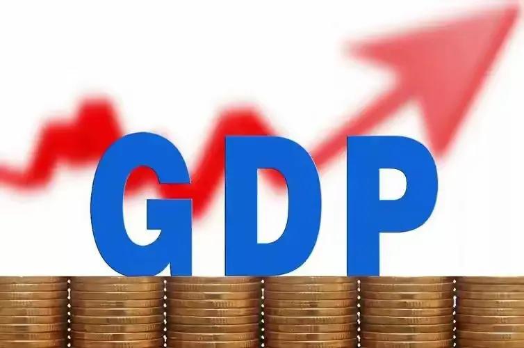 出口靠不住了，中国必须换活法！2026年这节骨眼上，内需才是最大的底气

7月打