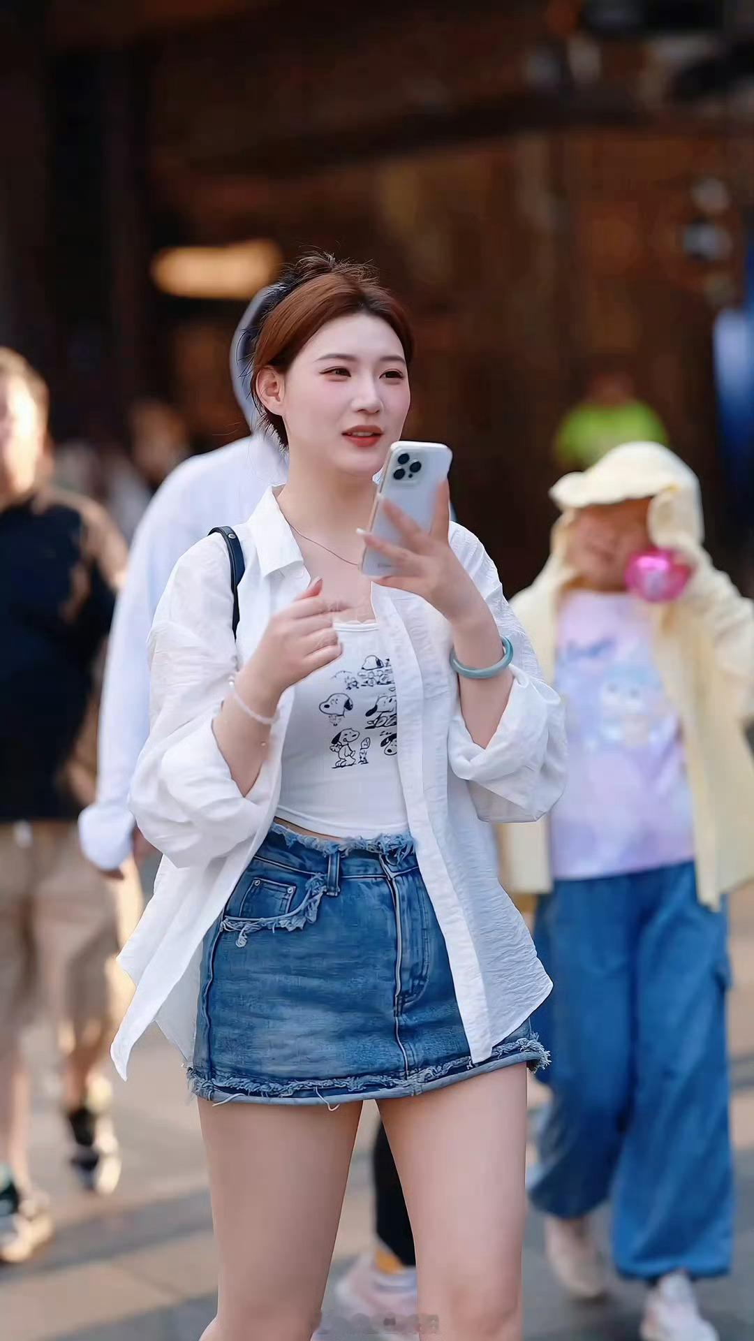 【成都街拍】上周街拍集锦（二）丨摄影拍照每日穿搭 ​​​