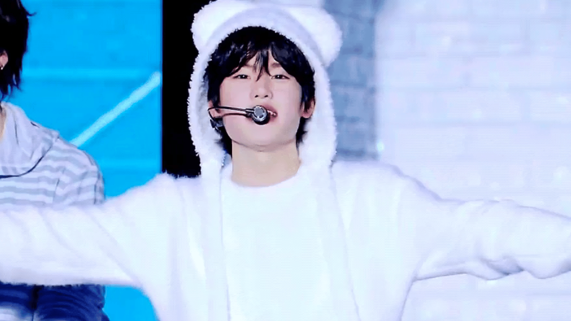 刷管听歌睡觉😪祝大家都能做个好梦🌙 