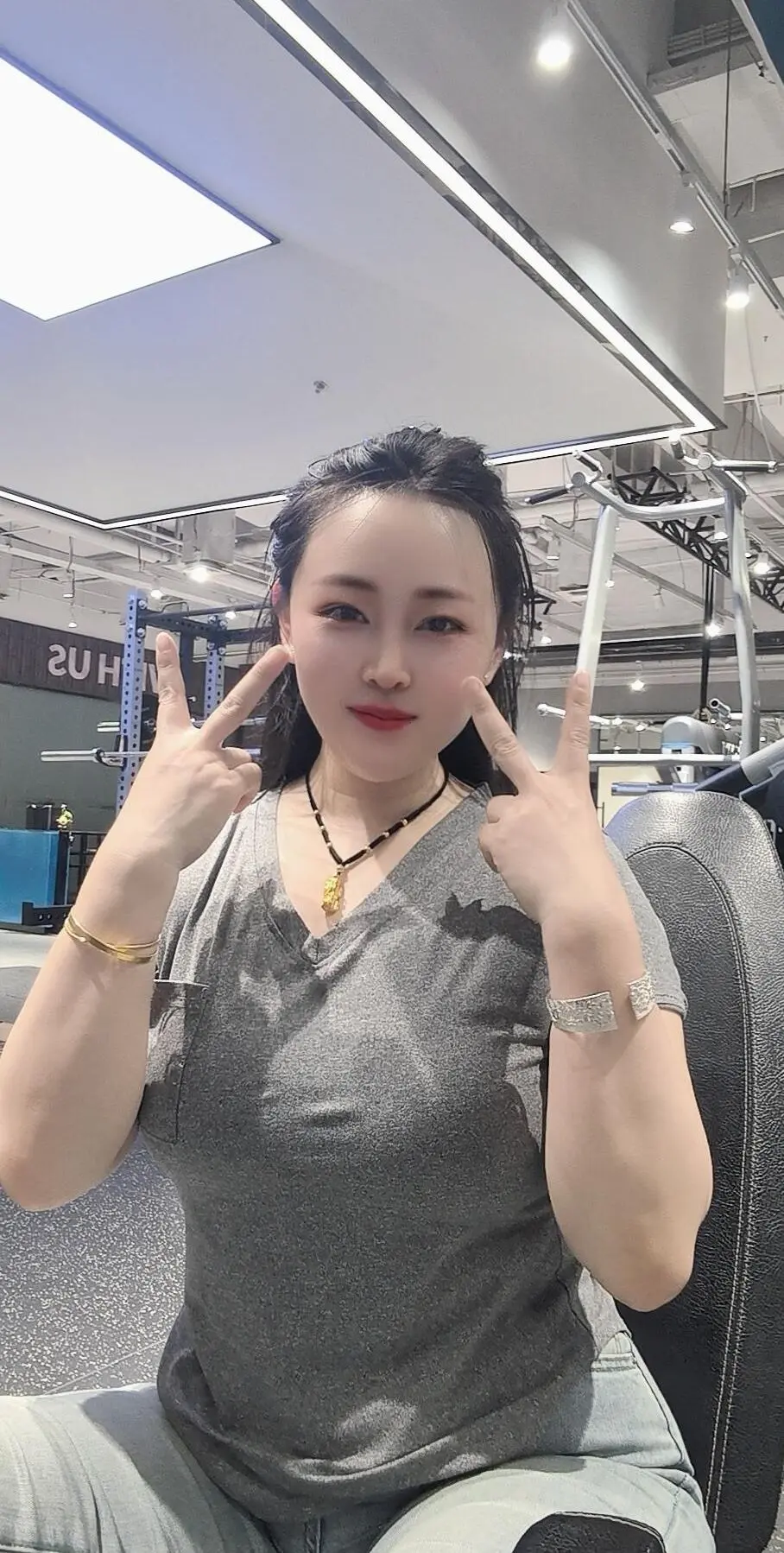 给生活比个耶！会越来越好