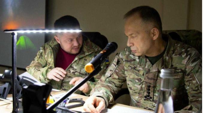 俄博主绝望喊出 “我们完蛋了”！乌无人机 2000 公里突防，S-500 神话碎