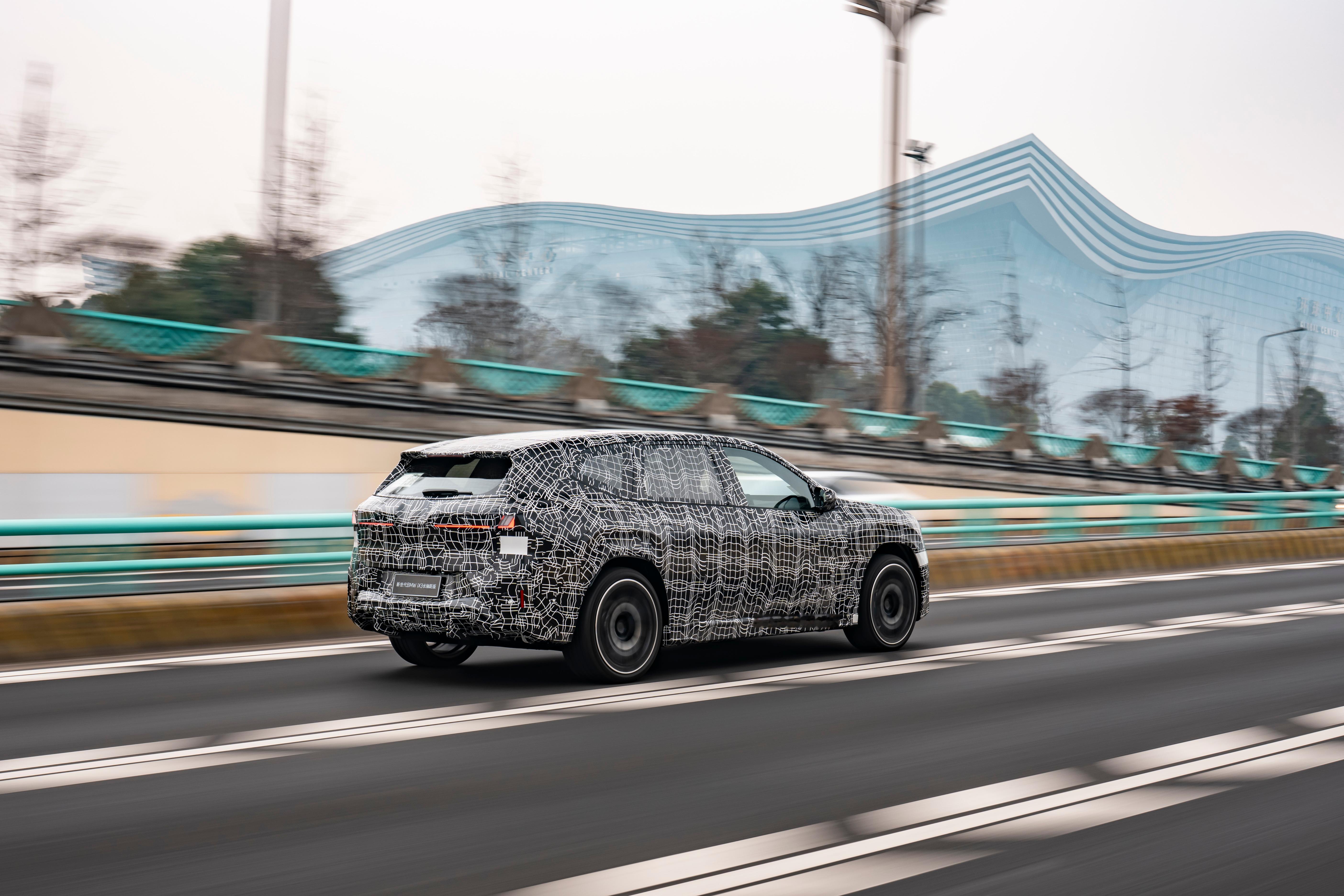 前两天成都的小伙伴们在路上看到我们的测试车队了不？我与汽车的日常