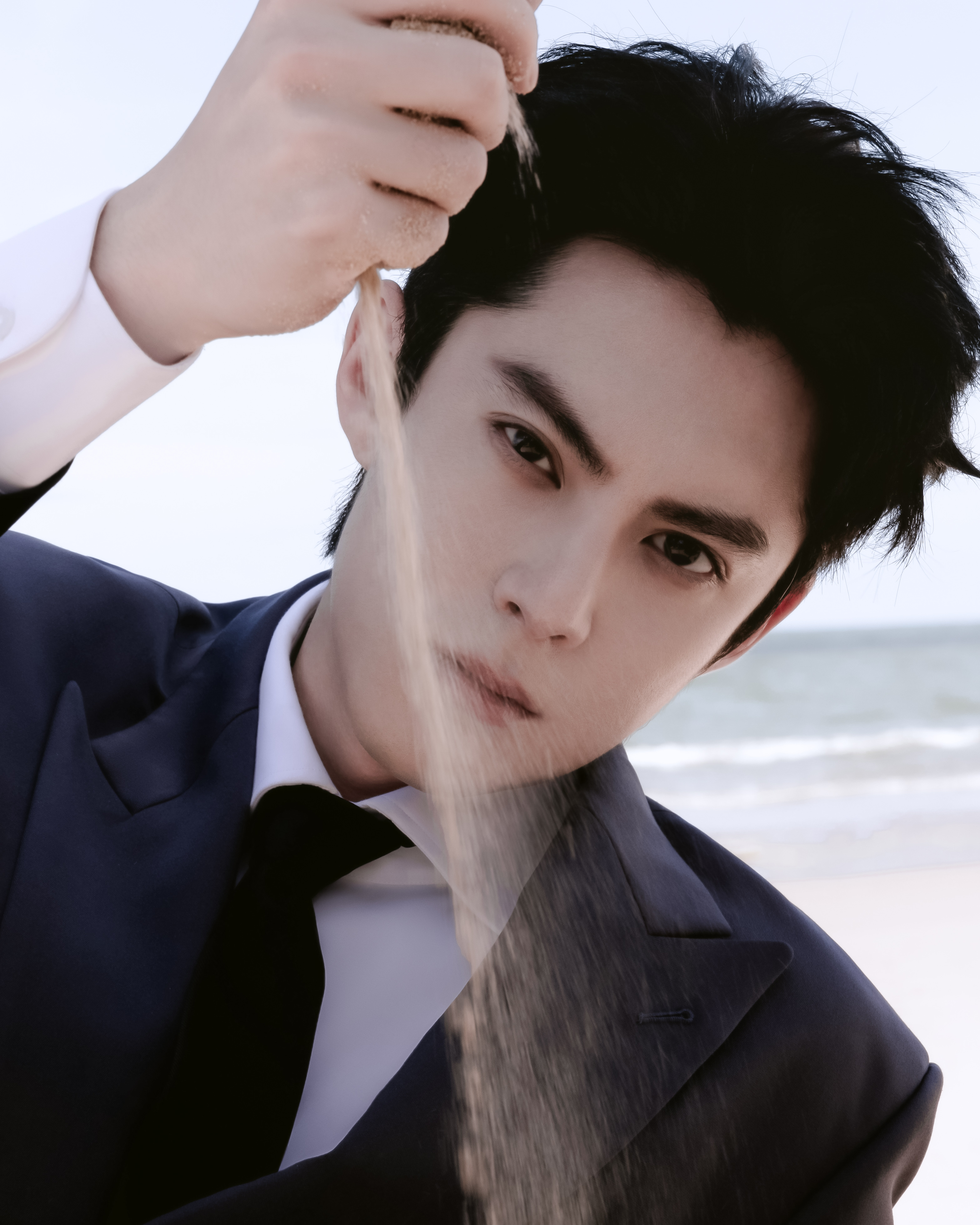 三亚的海风 吹进我心底 🌊☁️/王鹤棣 ​​​