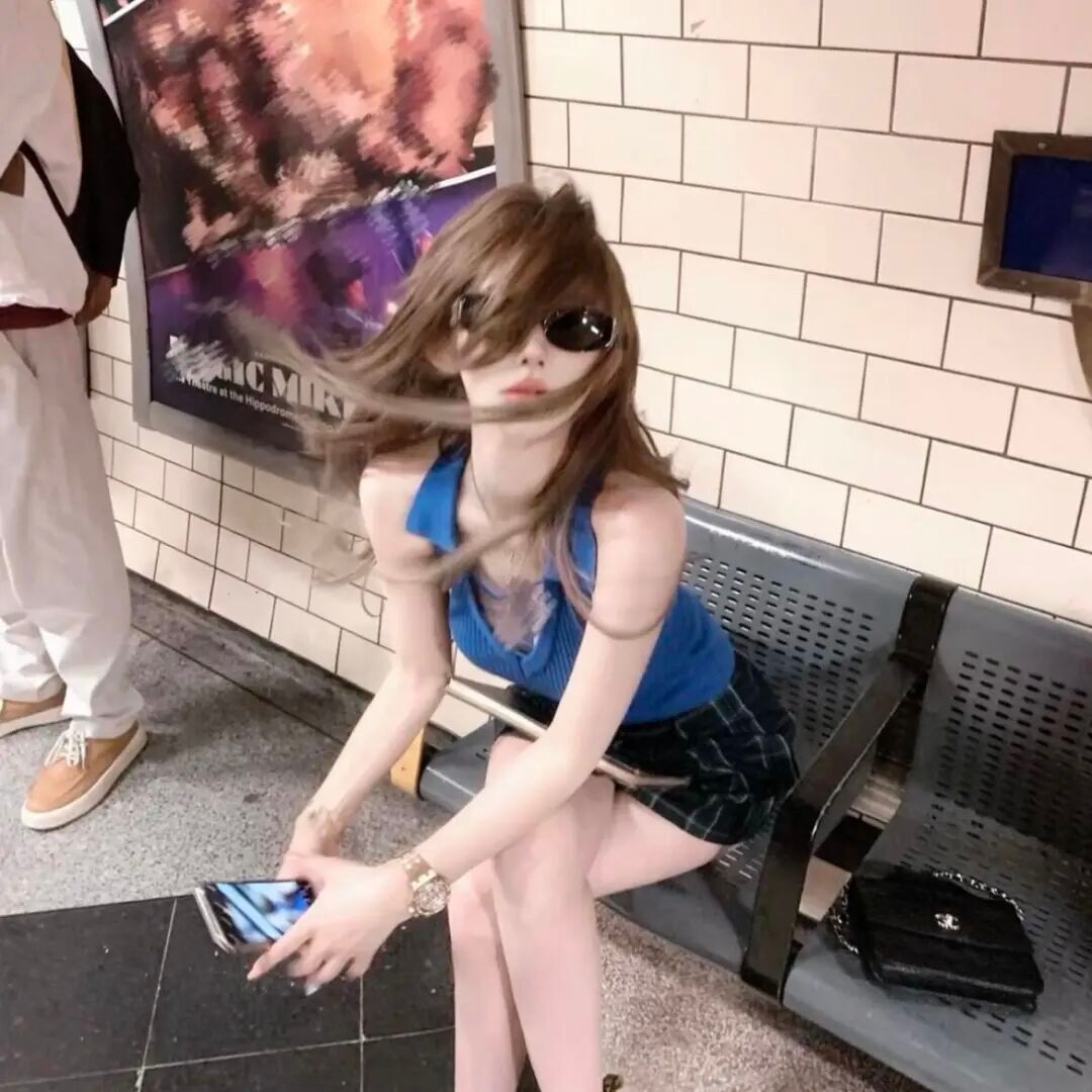 𝗪𝗲𝗖𝗵𝗮𝘁头像 ‖女生头像‖氛围感‖优质女头‖小众高级 ‖无水印女