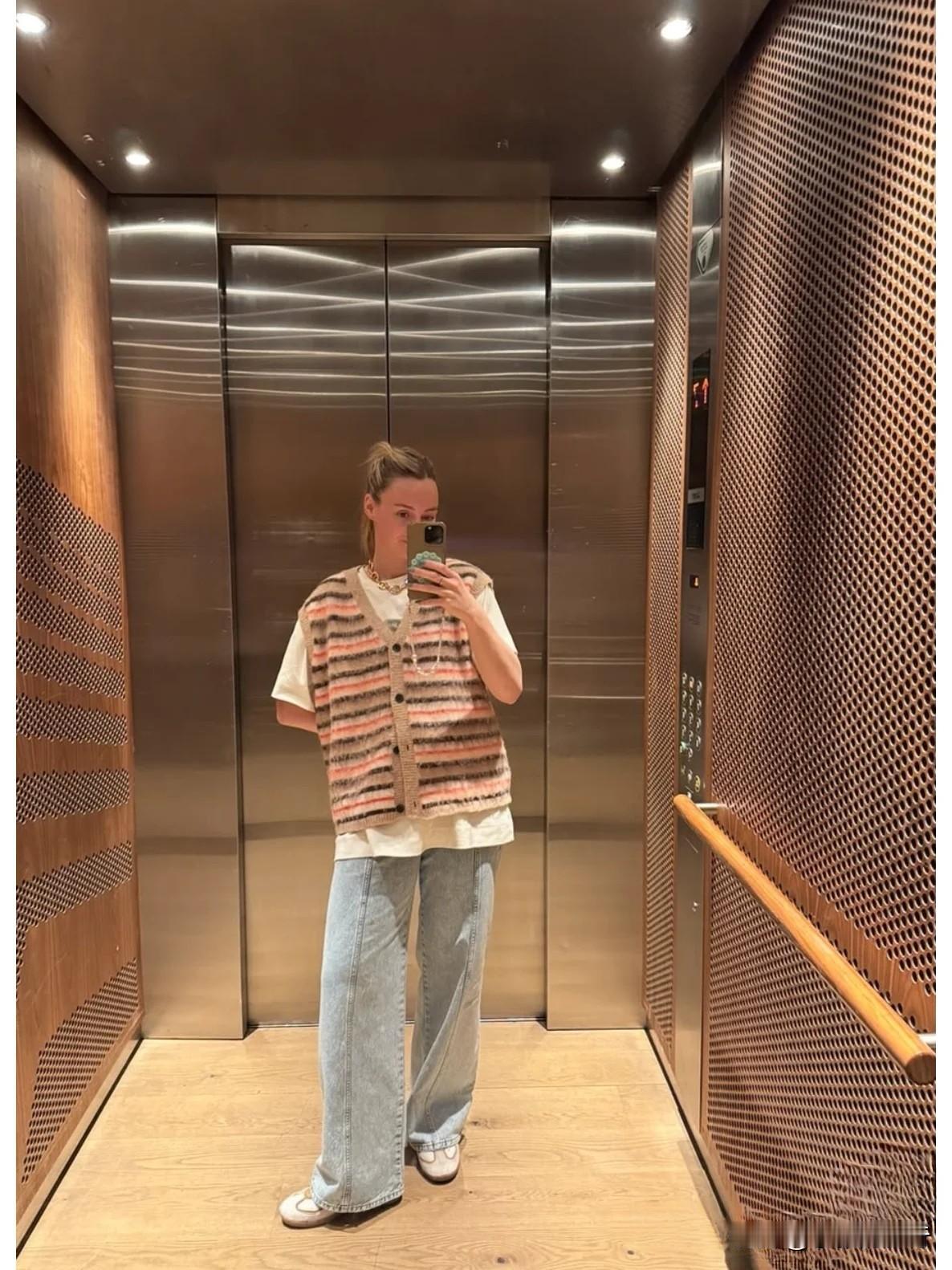 美搭社:博主的优雅穿搭