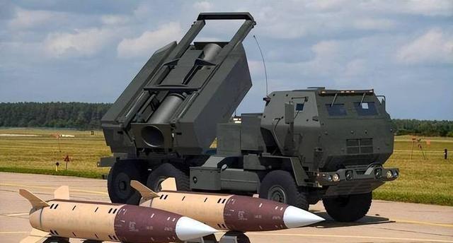 轰炸伊朗消耗过猛，美军藏不住了：战斧库存亮红灯，紧急提速军工产能



说起先进