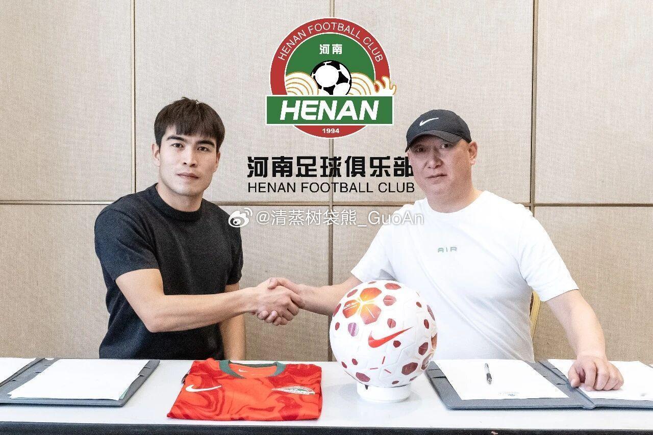 河南俱乐部官方宣布，乃比江租借加盟。加油，期待未来更好的你！北京国安中超联赛
