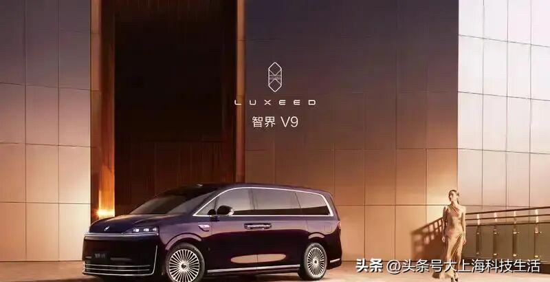 鸿蒙智行首款旗舰MPV，余承东心中“世界上最棒的MPV”，赵长江放话“三年内无敌