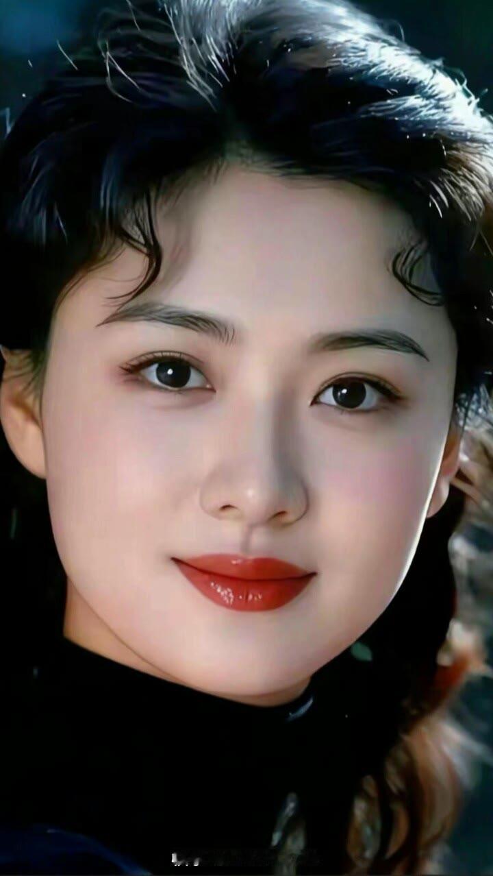 甜美笑容，温柔眼眸，岁月静好