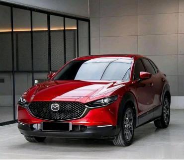 2022款马自达CX-30上市，长安马自达是一款马自达定位于小型SUV的车型，日