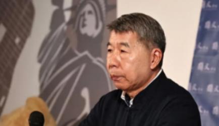 国民党这回算是把两岸关系的窗户纸捅破了，9月27日那场党主席辩论会刚一结束，不少