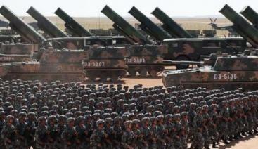 美国现在担心的不是中国迎头超越，而是中国选了一条与美国完全相反的道路。现在的中国