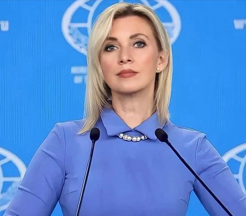 很多人都不明白，为什么俄罗斯不需要光刻机？俄罗斯从来不为高端芯片发愁，不是因为俄