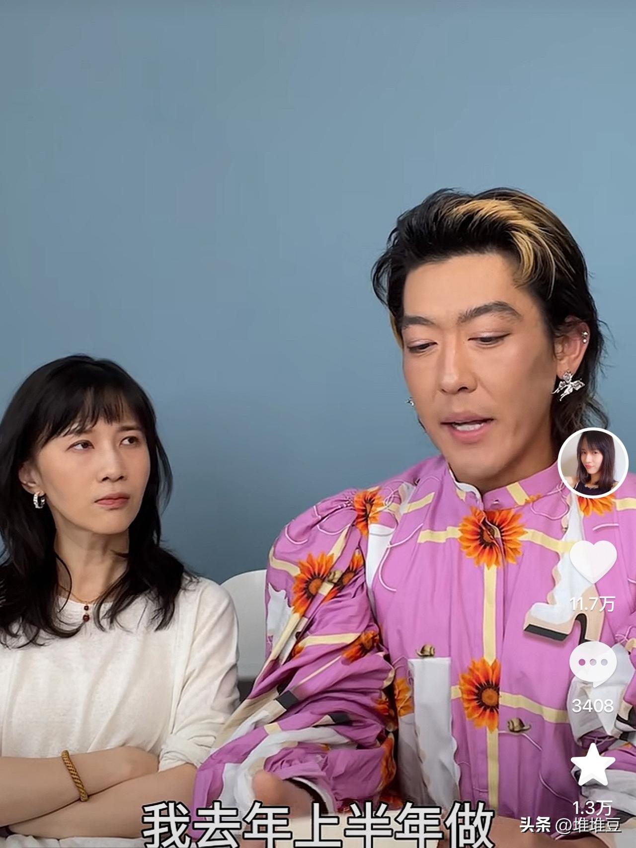 姜思达：“我大概做了三个月的饭，我就胖了十几斤。”papi不理解了，探出身子问：