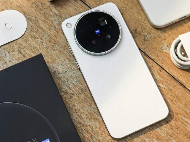 影像旗舰天花板！vivo X500 Pro Max上手实测