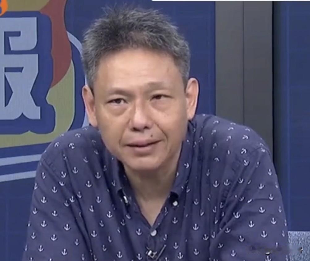 台湾时事评论员谢寒冰：赖清德这个人明明是个孬 种，可他硬要把自己包装成台湾第一勇