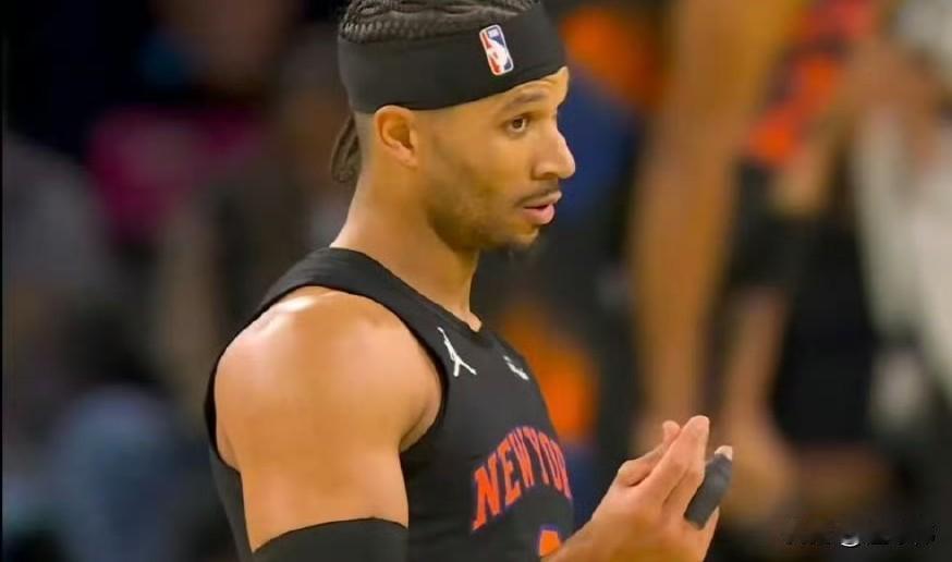 哈特谈53万奖金：

“我答应我老婆和老妈。”

“拿到奖金后。”

“给她们一