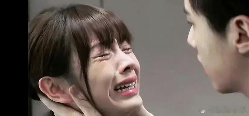 田曦薇的哭戏真的蛮千篇一律的 ​​​