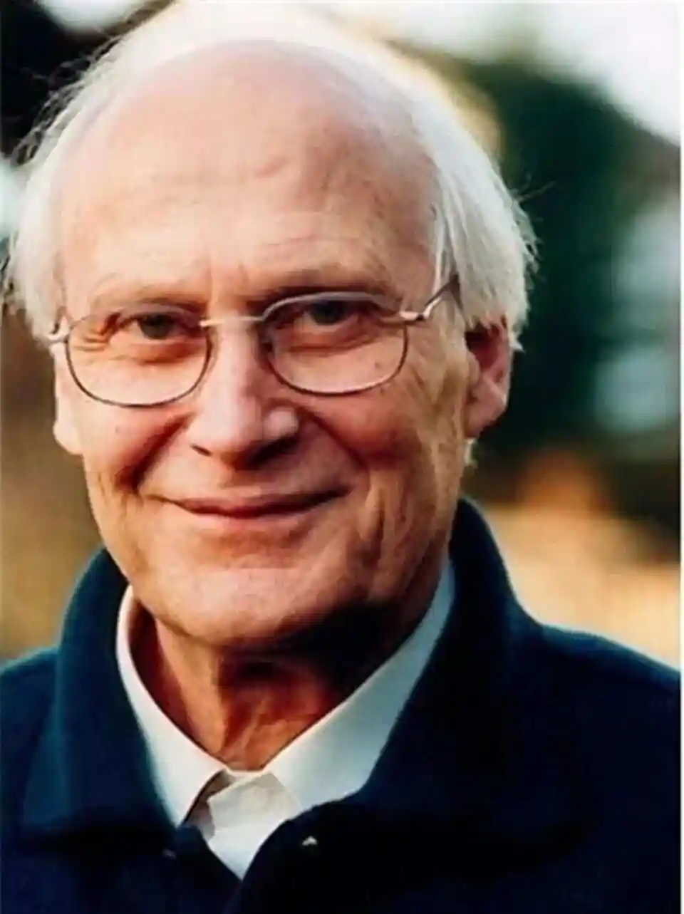 不管好事还是坏事，我都一样看待，并无偏爱。它们就是这样，如其所是，是命运在每个人