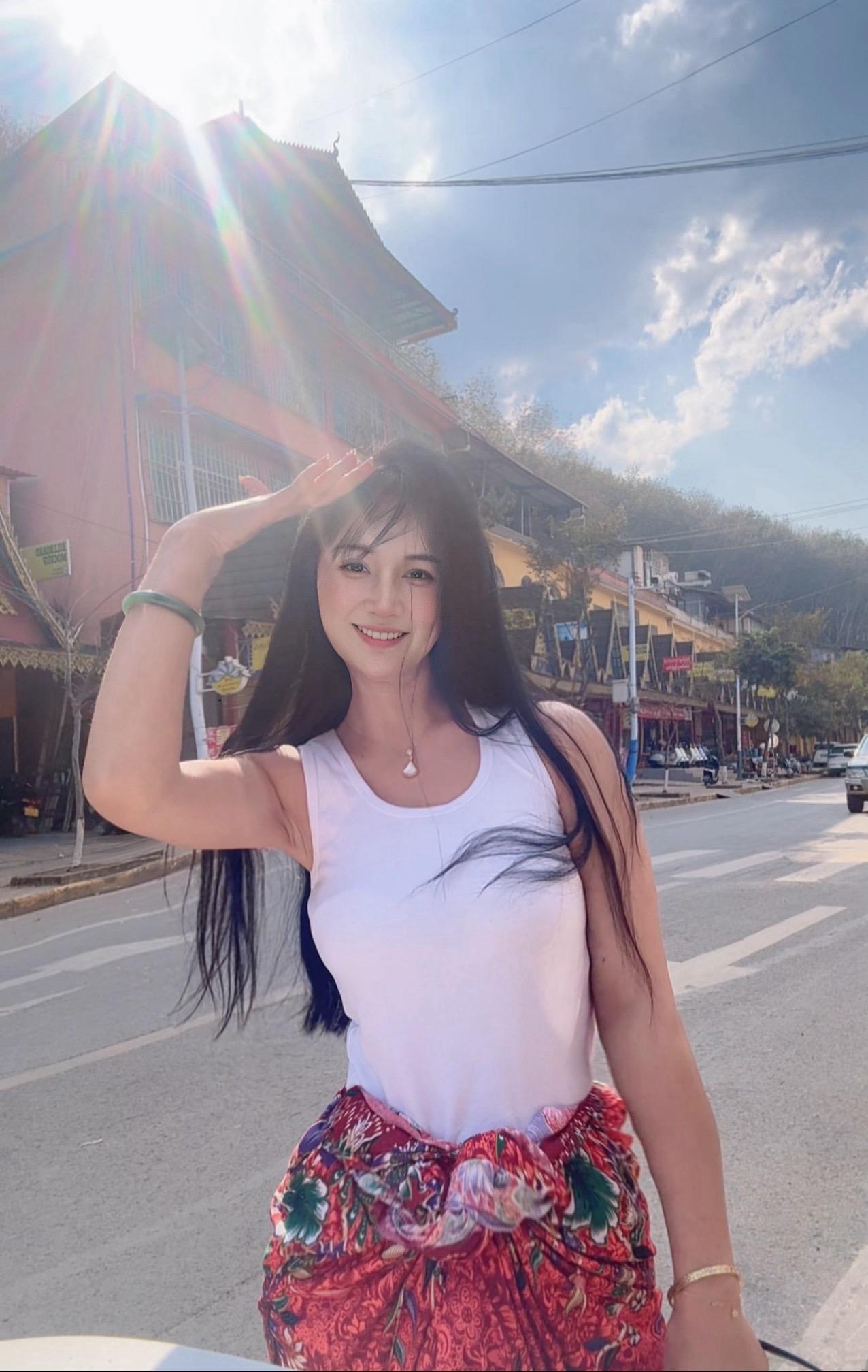 2025主线任务：搞钱 旅游 远方 自由 美丽…….