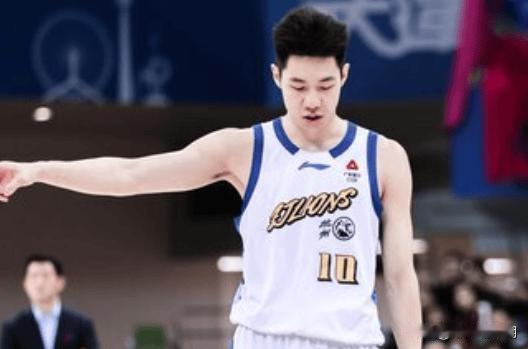 广东不敌北京连胜遭终结，目前最长连胜记录为广厦7连胜

今日CBA常规赛战报出炉