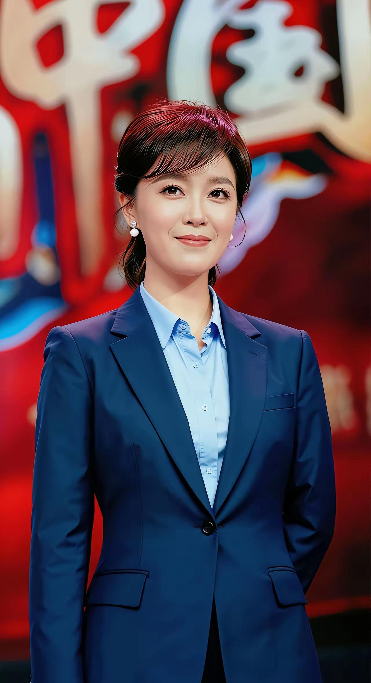 中国内地节目主持人，一九九六年入职河南电视台的庞晓戈。代表作品，《黎园春》。庞晓
