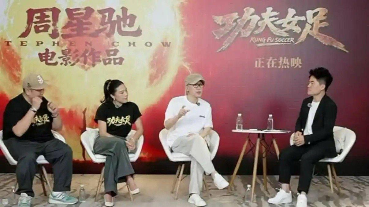 看到星爷那句“怎么也不至于看500遍那么夸张吧”，真的比电影里的紧箍咒还让人清醒