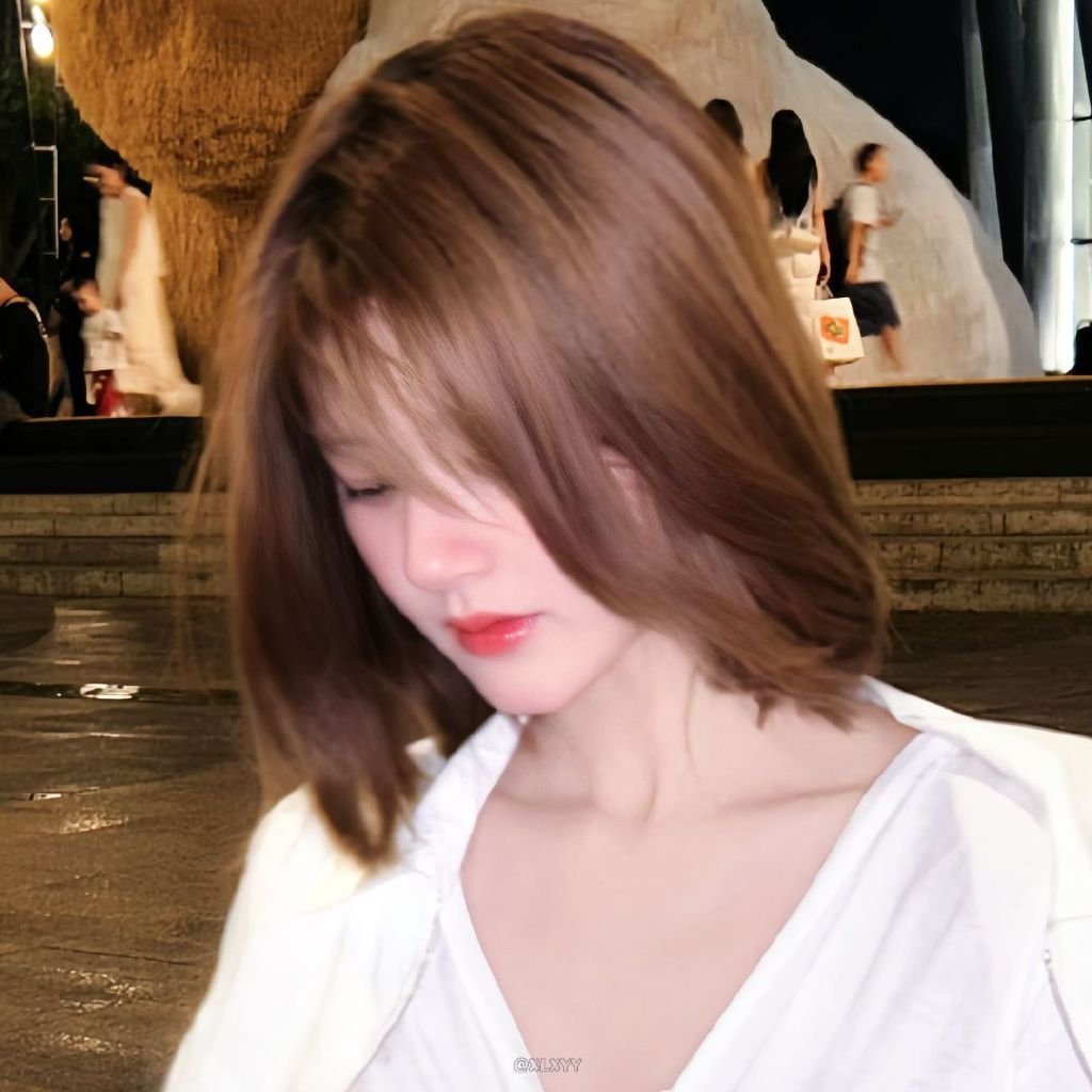 赵露思 zls赵露思许我耀眼zls赵露思许妍“听你吟这残冬，等到暮色退场迎来烟火
