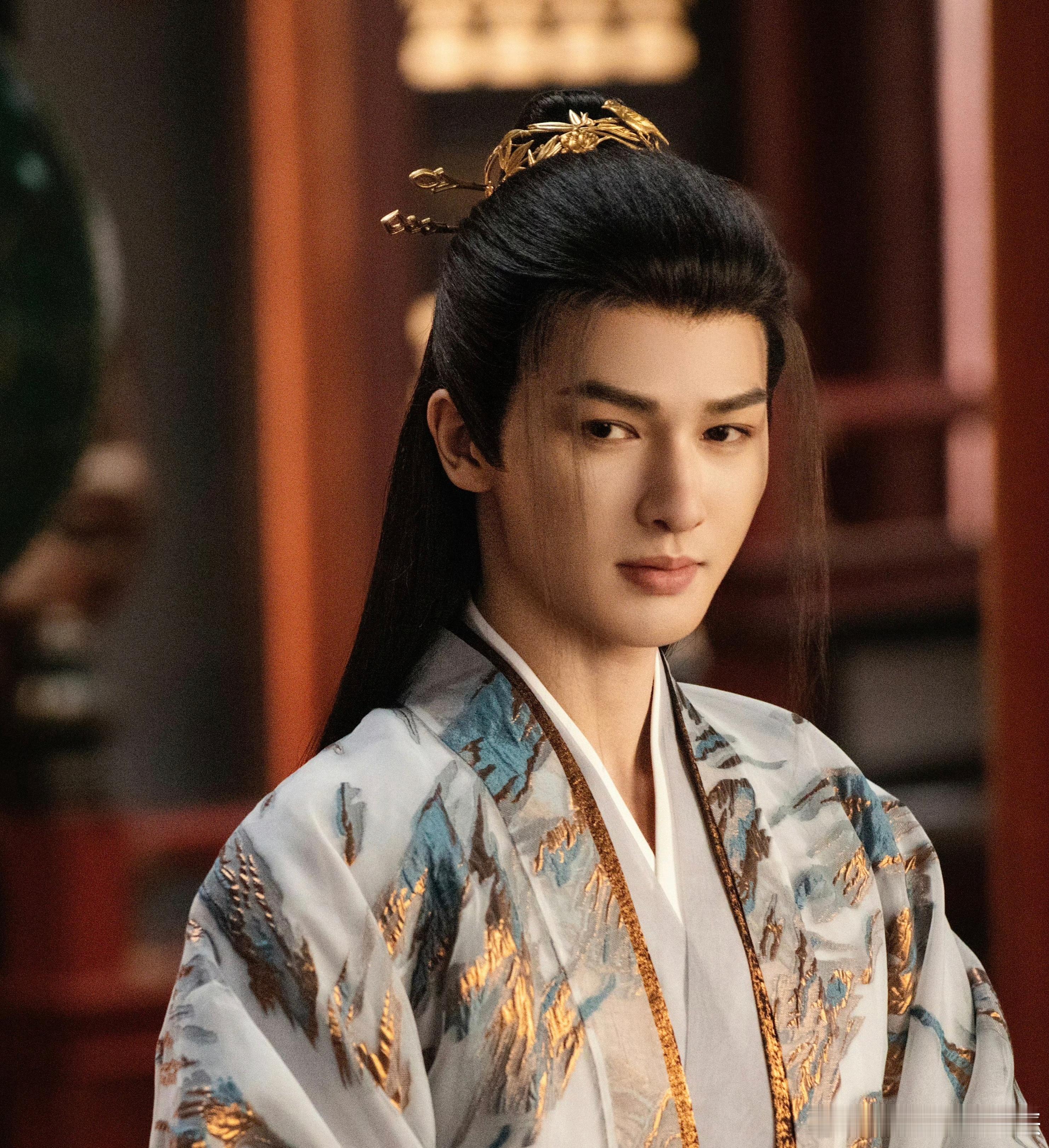 知道朱正廷在《子夜归》里面演的是裴季雅时，还担心他能把这个角色的复杂性表达出来嘛