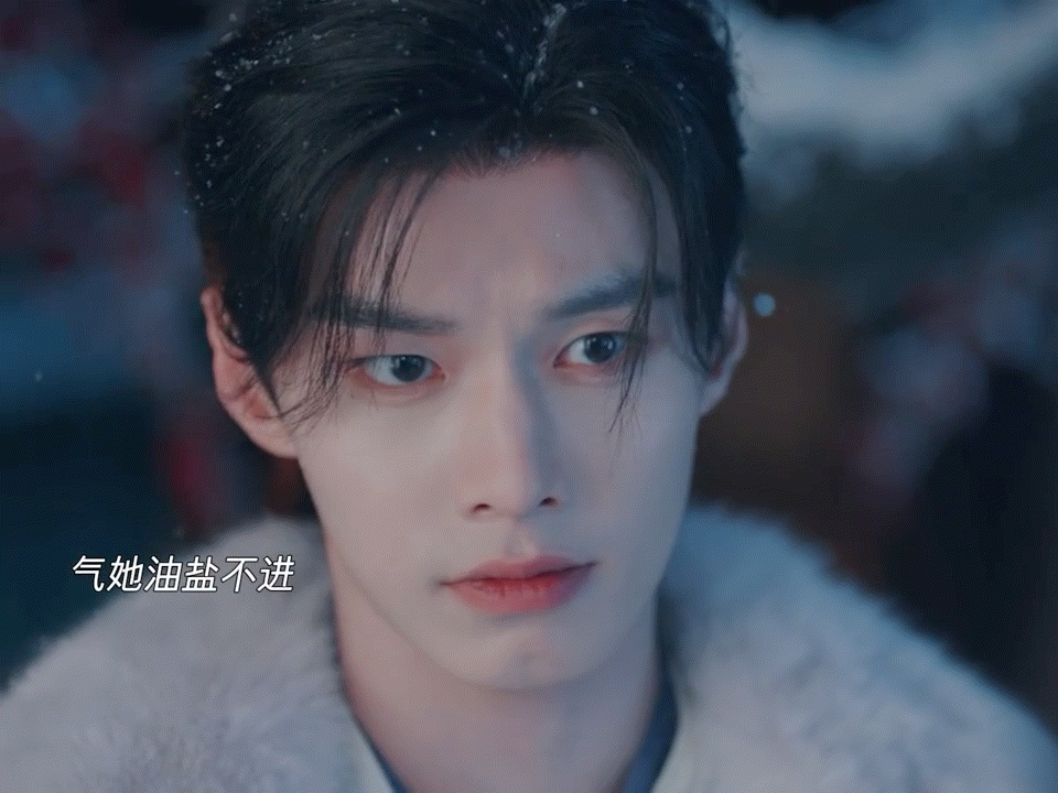何与新剧绿茶小狗变可怜小狗、何与百花杀绿茶小狗变可怜小狗很难不被何与的演技打动，