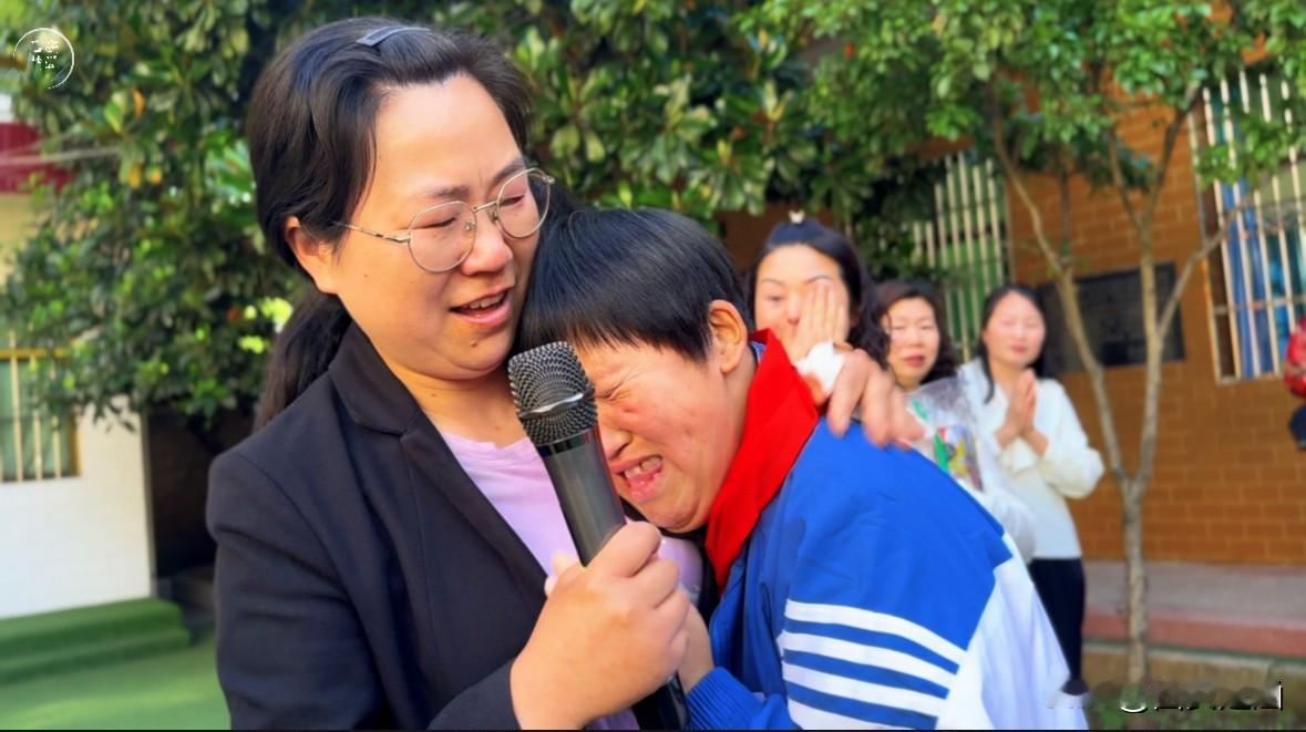 多方聚力迎六一，爱心护航楼观台聋哑学校
人间有暖，大爱同行。5月30日，在六一儿